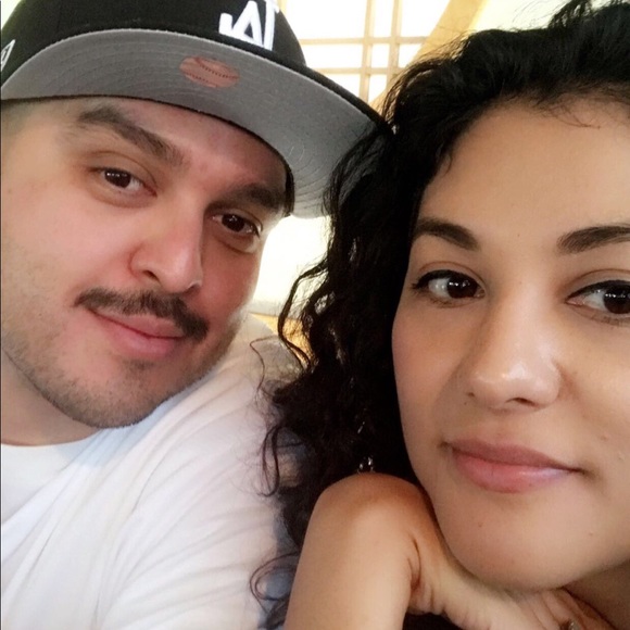 Meet your Posher, Ana - Picture 1 of 1